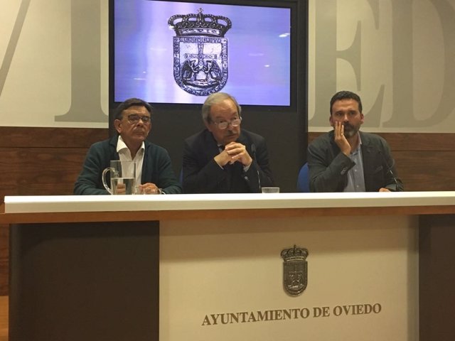 Concejales y alcalde de Oviedo