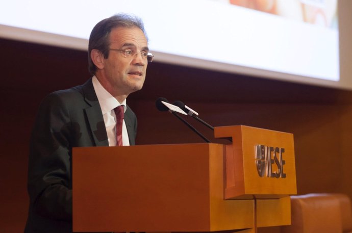 Jordi Gual (CaixaBank) en el 10º anivesario de la cátedra La Caixa en Iese