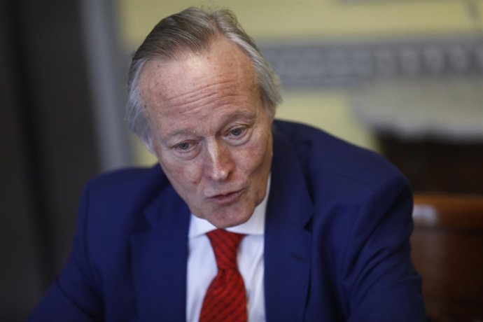 El exministro Josep Piqué presenta su libro El mundo que nos viene