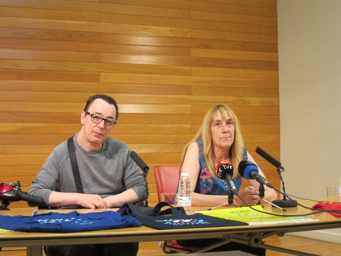 Lauro Oliván y Arancha Lasanta en la rueda de prensa sobre la nueva campaña.    