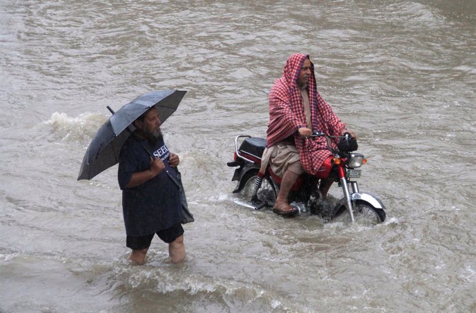 Lluvias torrenciales en Lahore (Pakistán)