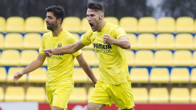 Alfonso Pedraza vuelve al Villarreal tras su cesión en el Alavés