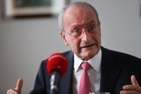 El alcalde de Málaga anuncia que este jueves votará a Cospedal en las primarias