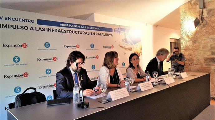 R.Font (Govern) N.Marín (alcaldessa) I.Pardo (Adif) M.Saballs ('Expansión')