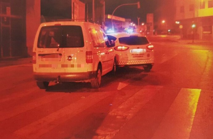 Imagen del vehículo interceptado por la Policía Local