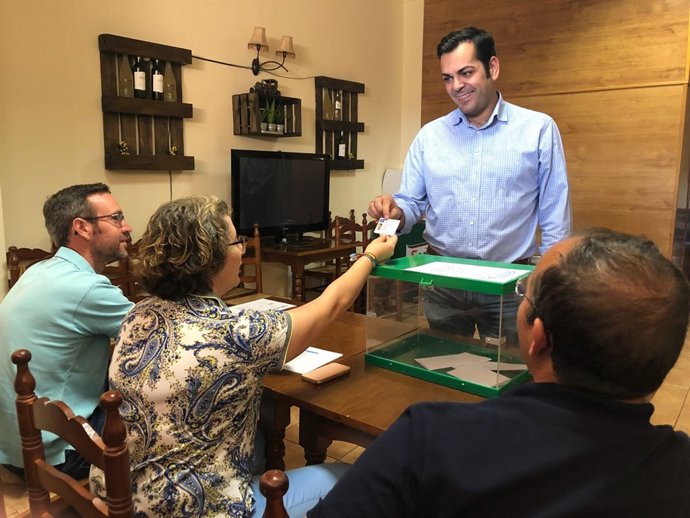 Votación del PP de Jaén, Juan Diego Requena