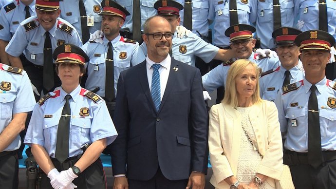 El conseller Miquel Buch i la directora de l'ISPC Montserrat Royes