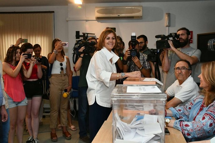 Cospedal vota a Albacete