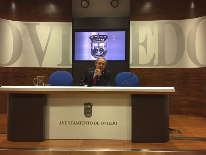 El alcalde de Oviedo, Wenceslao Lopez