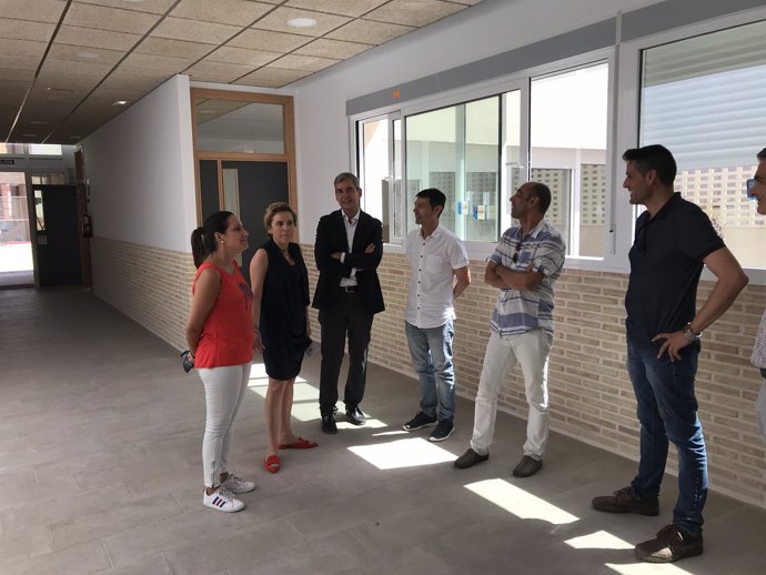 Martínez-Cachá, visitó hoy la ampliación del IES Ben Arabí, en Cartagena.