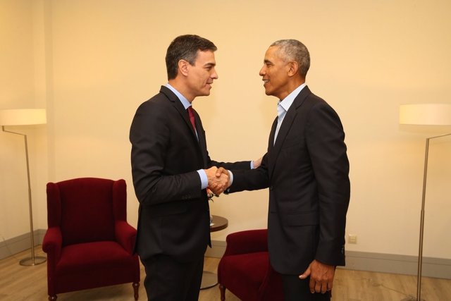 Sánchez se reúne en Madrid con el expresidente de EEUU Barack Obama