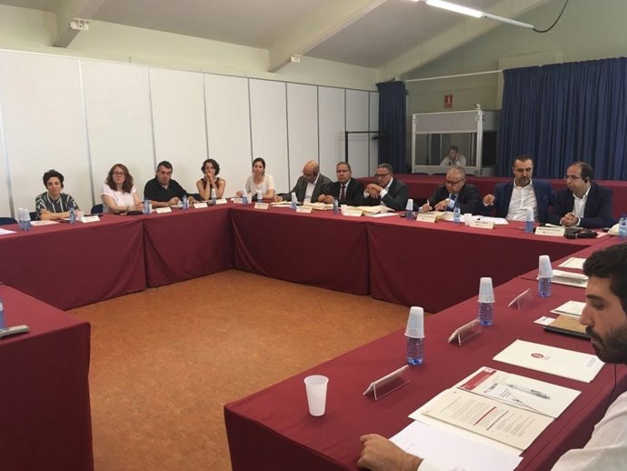 Reunión entre miembros de la Diputación y la delegación marroquí