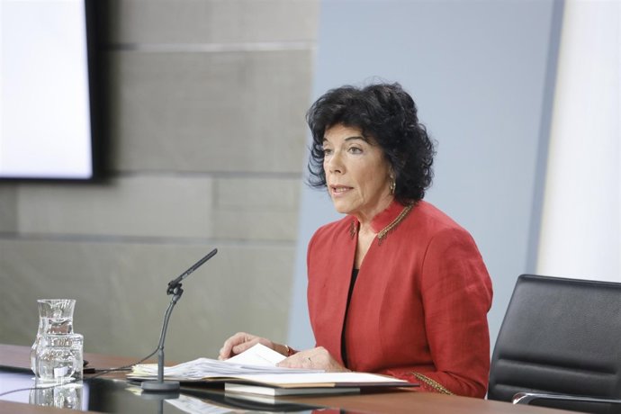 Rueda de prensa de la portavoz del Gobierno, Isabel Celaá, tras el Consejo