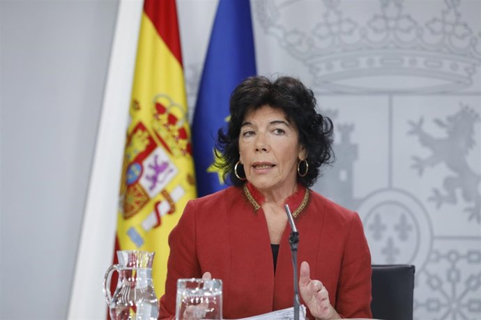 Rueda de prensa de la portavoz del Gobierno, Isabel Celaá, tras el Consejo