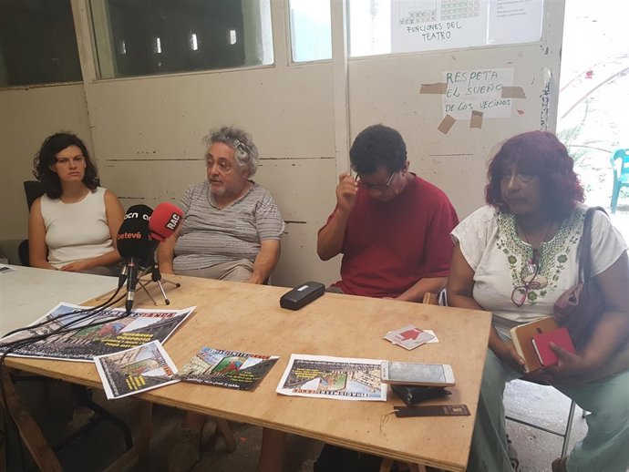 Miembros y participantes de la Tancada de Migrants de Barcelona