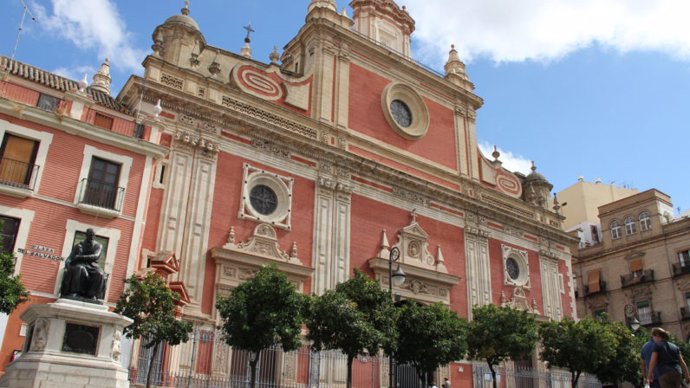 Fachada de la iglesia del Salvador de Sevilla