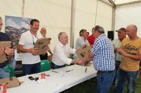 Miguel Gracia (DPH) destaca el trabajo de los pastores y ganaderos en la conservación del paisaje