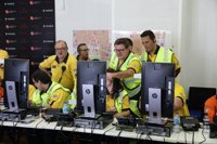 Carmena asegura que la ciudad está "segura", "cuidada" y "protegida" por los efectivos policiales y de emergencias