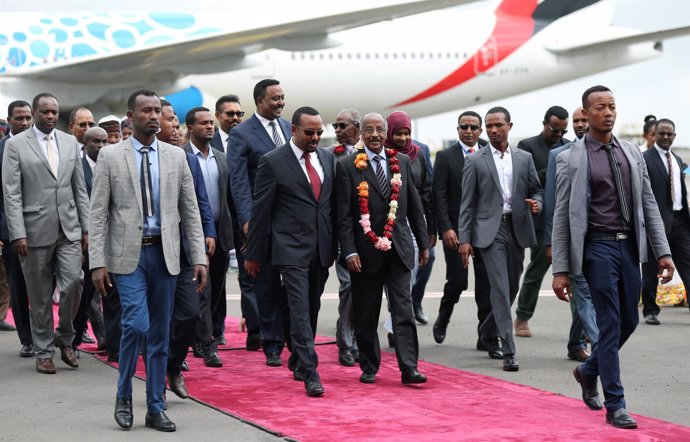 Visita del ministro de Exteriores de Eritrea, Osman Salé, a Etiopía