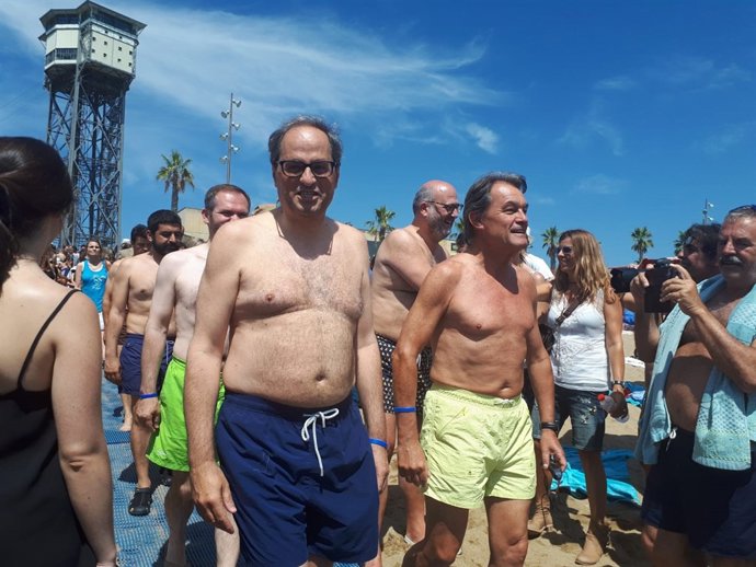 El president Quim Torra i Artur Mas en el 'Mulla't per l'Esclerosi Múltiple'