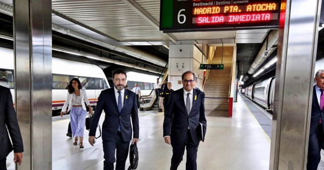 El presidente catalán Quim Torra a punto de coger el AVE a Madrid