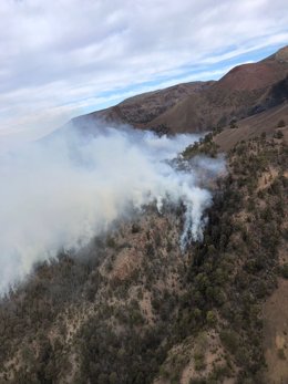 Imágenes del helicóptero del GES en el incendio forestar declarado en Tenerife