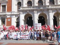 Temprano pide responsabilidad a empresas y políticos en la ayuda a domicilio y que no ganen a costa de los trabajadores