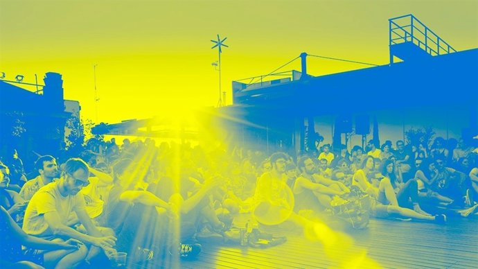 Terraza Magnética en la Casa Encendida