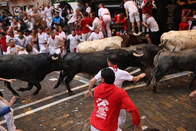 Segundo encierro de Sanfermines 2018 con toros de José Escolar.