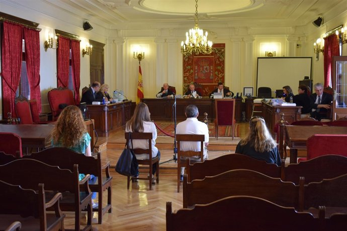 Juicio contra el exalcalde de Cacabelos 9-7-2018