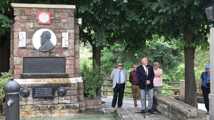 El Tren del Ciment de FGC se sumeixi a la commemoració de l'Any Güell