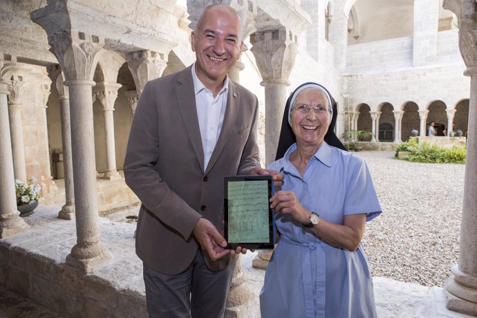 El rector Quim Salvi y la priora Maria Assumpció Ferrer