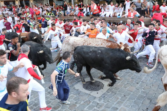 Cuarto encierro de Sanfermines 2018 con toros de Fuente Ymbro.