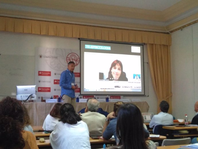 Mesa redonda sobre Hepatitis C