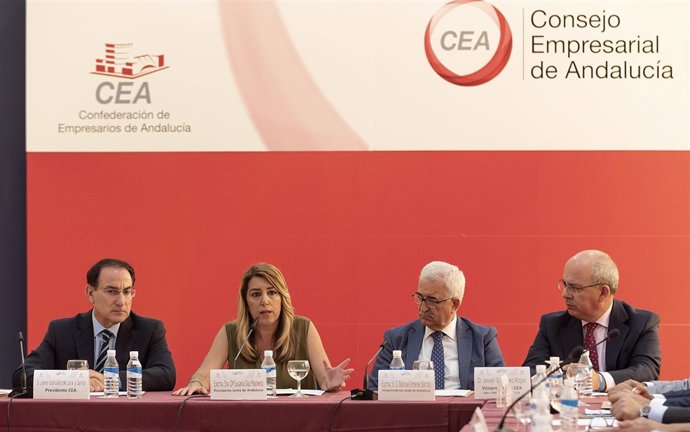 Susana Díaz, ante el Consejo Empresarial de la CEA.