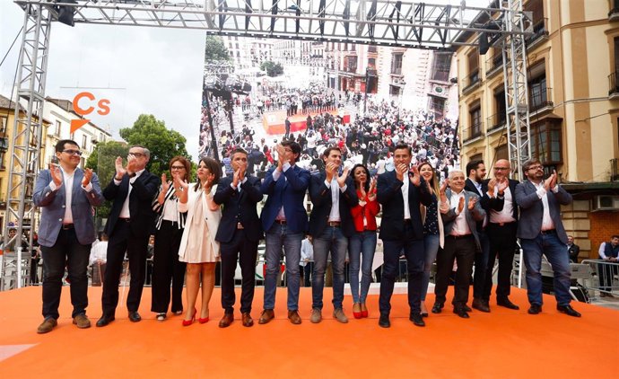 Acto de Ciudadanos en Granada, con Albert Rivera, Juan Marín y Luis Salvador