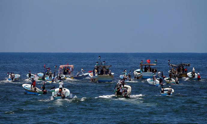 Embarcaciones palestinas salen de Gaza para intentar romper el bloqueo de Israel