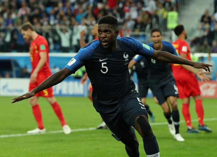 Samuel Umtiti celebra el pase de Francia a la final del Mundial de Rusia