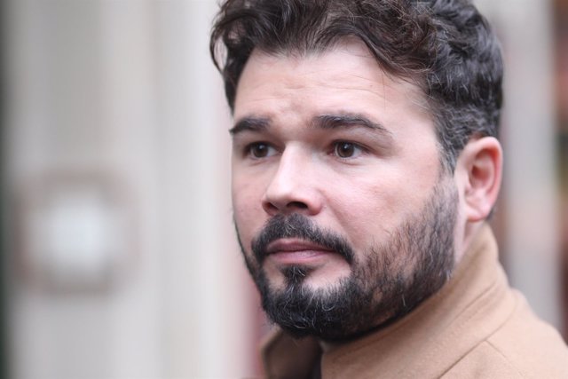 Gabriel Rufián en el Supremo por la comparecencia de Junqueras 