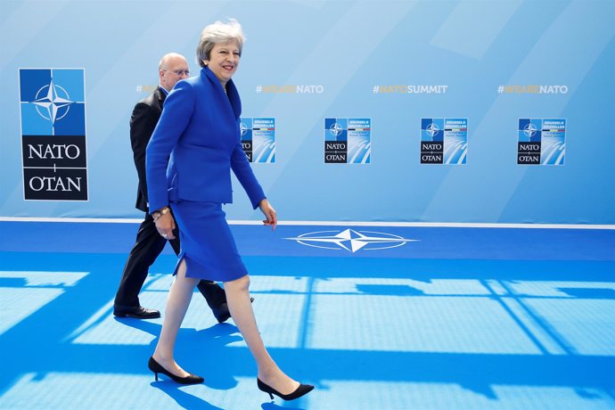 Theresa May a su llegada a la cumbre de la OTAN