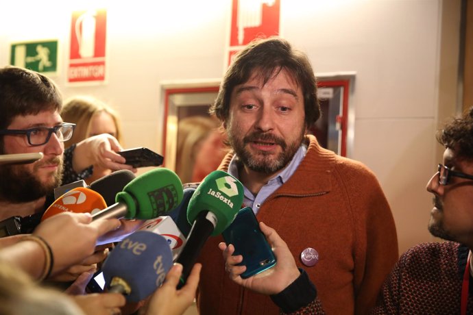 El secretario de Relaciones con la Sociedad Civil de Podemos, Rafael Mayoral