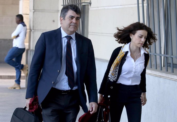 Luis García Navarro y Lourdes Fuster, abogados del PP-A en el caso ERE