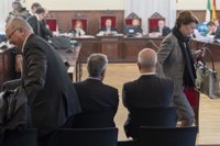 Las defensas piden al tribunal de los ERE no citar a sus testigos hasta concluir con los de las acusaciones