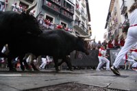 Cruz Roja atiende a 36 personas tras el sexto encierro de los Sanfermines