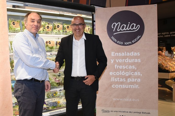 Eroskiko eta Lantegi Batuak-eko ordezkariak