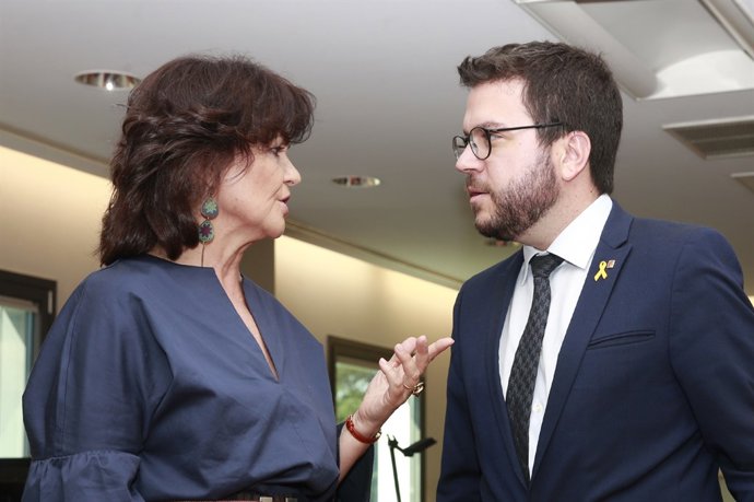 Carmen Calvo es reuneix en Moncloa amb Pere Aragonés