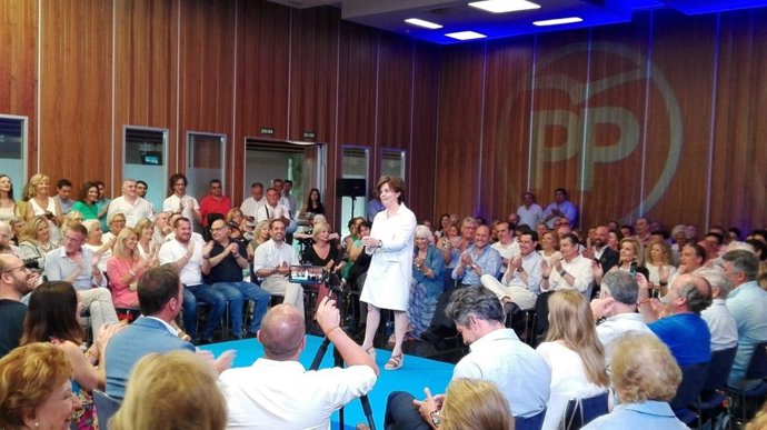 Acto de Soraya en Cádiz por las primarias del PP