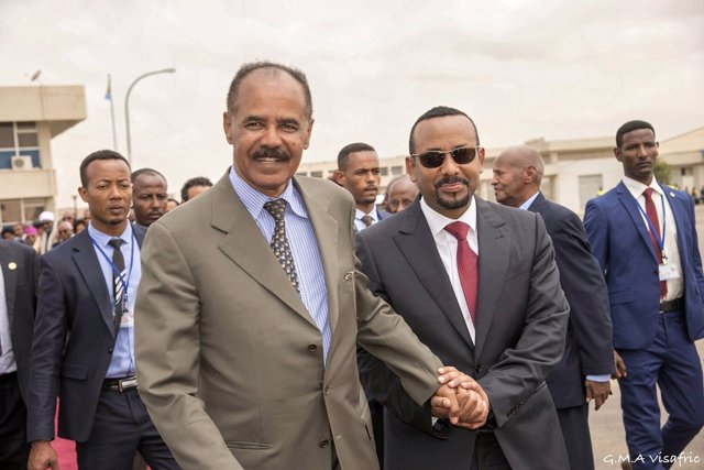 Isaias Afewerki y Abiy Ahmed en Asmara