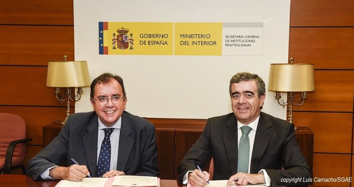 Á. Ortiz, secretari d'Institucions Penitenciaries i C. López, secretari de SGAE