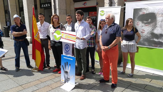 Acto de NNGG en Palencia de homenaje a Blanco 13-7-2018
